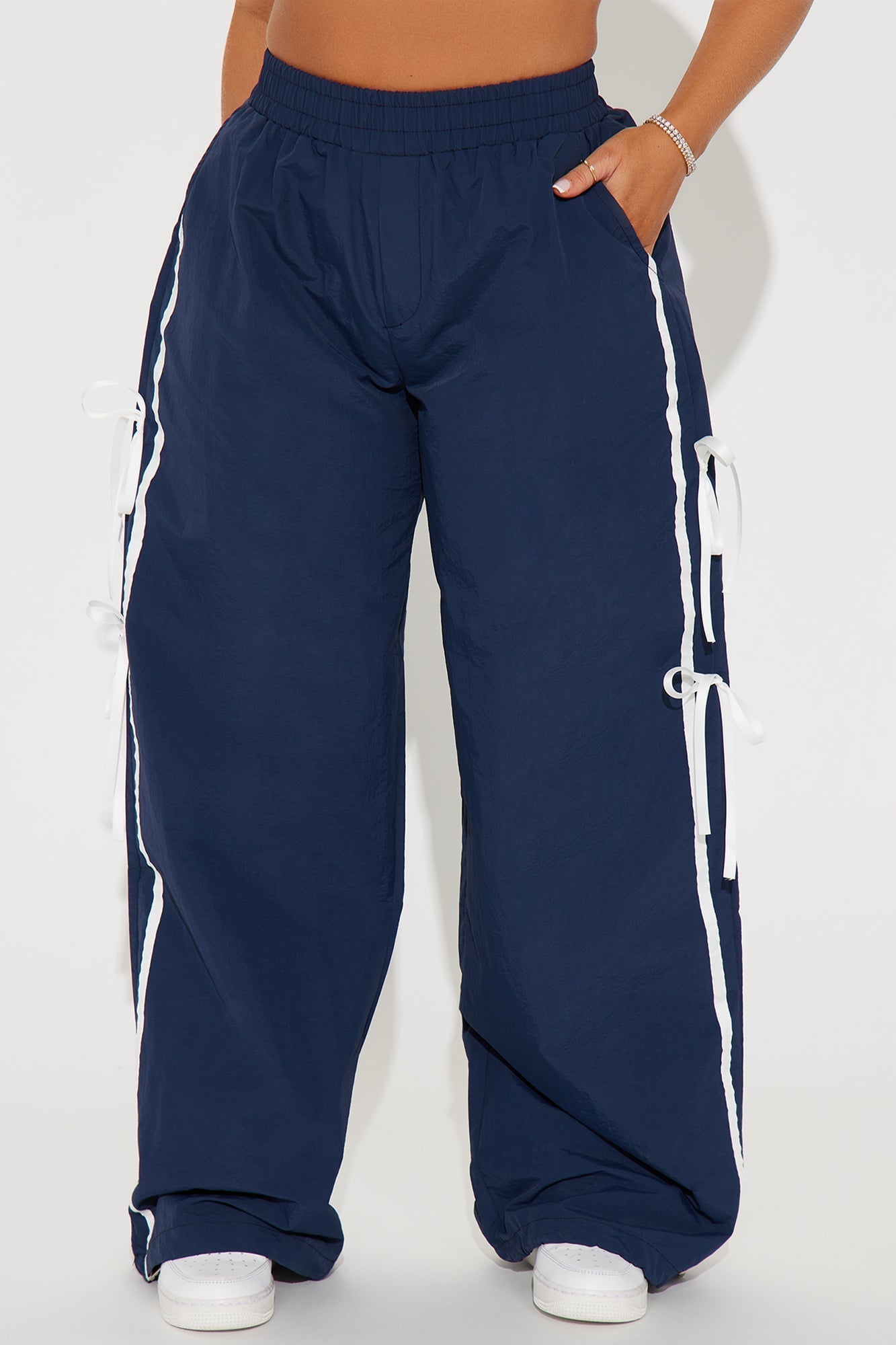 Cindy Windbreaker Track Pant - Navy