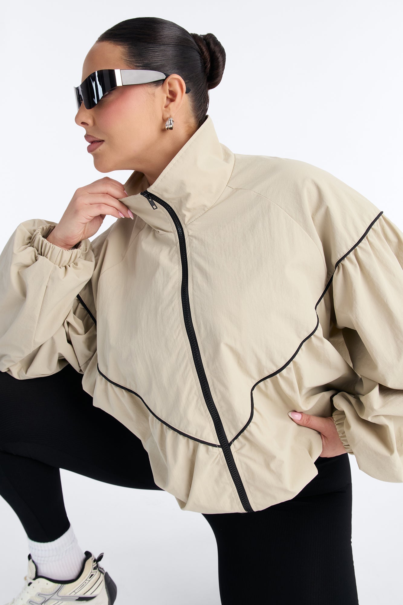 Daybreak Flow Funnel Neck Windbreaker Jacket - Taupe/combo