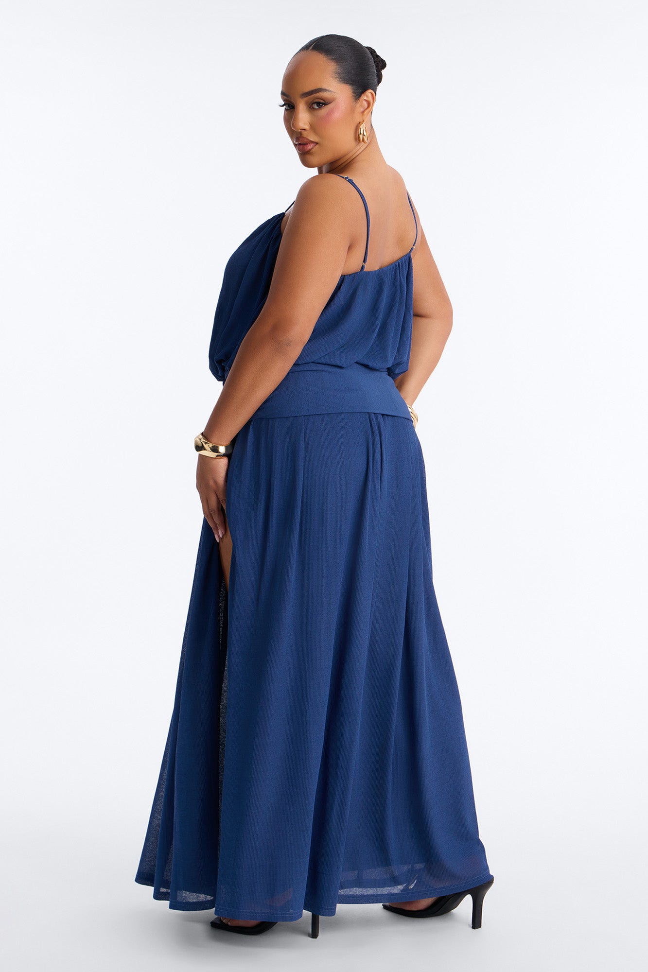 Quiet Confidence Flowy Maxi Dress - Navy